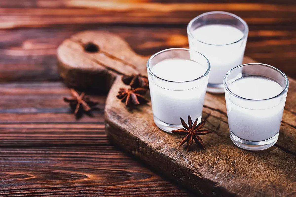 arak is the national alcoholic drink of Syria