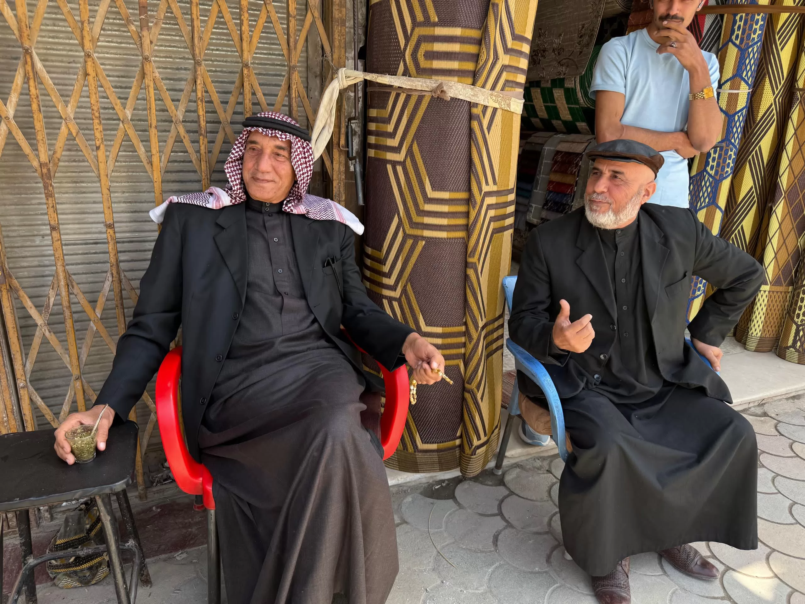 Locals in Raqqa